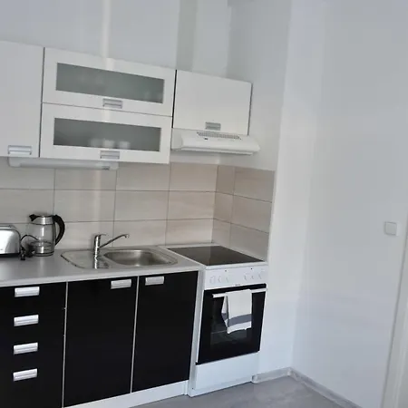 Apartmany U Letiste Pardubice Exterior foto