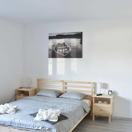 Apartmany U Letiste Pardubice Exterior foto