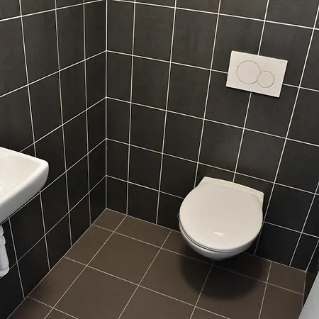 Apartmany U Letiste Pardubice Exterior foto